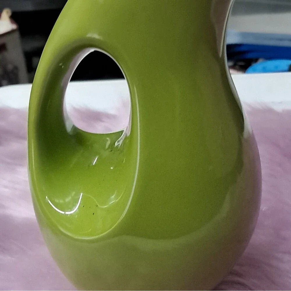 Rachael Ray Green Ceramic Oil/Vinegar Bottle w Spout Dishwasher Safe H016Y
